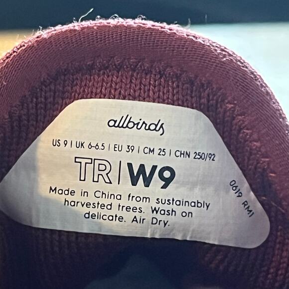 Allbirds Women’s Tree Runners Burgundy Red Sneakers Size 9 US / 39 EU - Picture 7 of 8